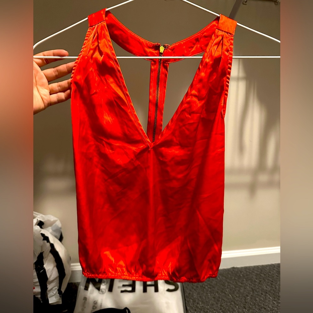 Bebe crop top